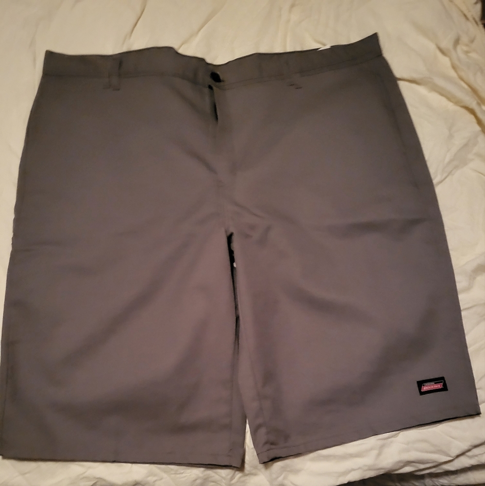 Duckies Shorts